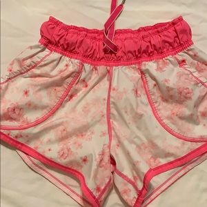 Lululemon pink short 3.5”/6